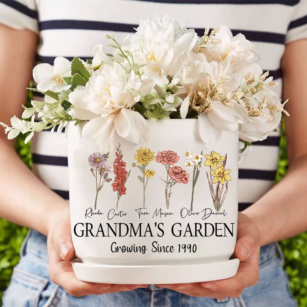 Custom Grandma's Garden Plant Pot With Grandkids Name and Birth Month Flower For Mother's Day