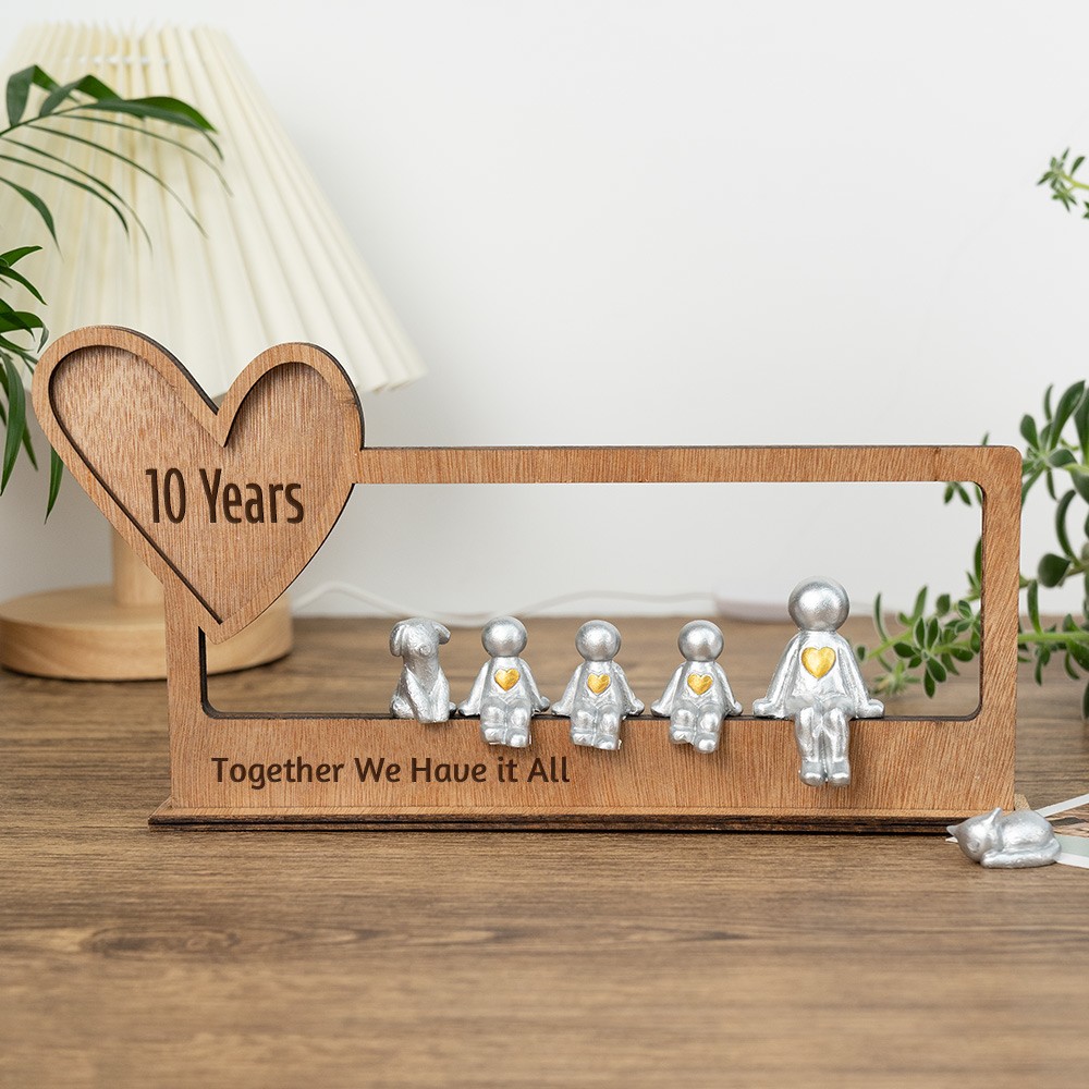 Our Little Family Personalized Sculpture Figurines 10th Anniversary Mother's Day Gift Ideas