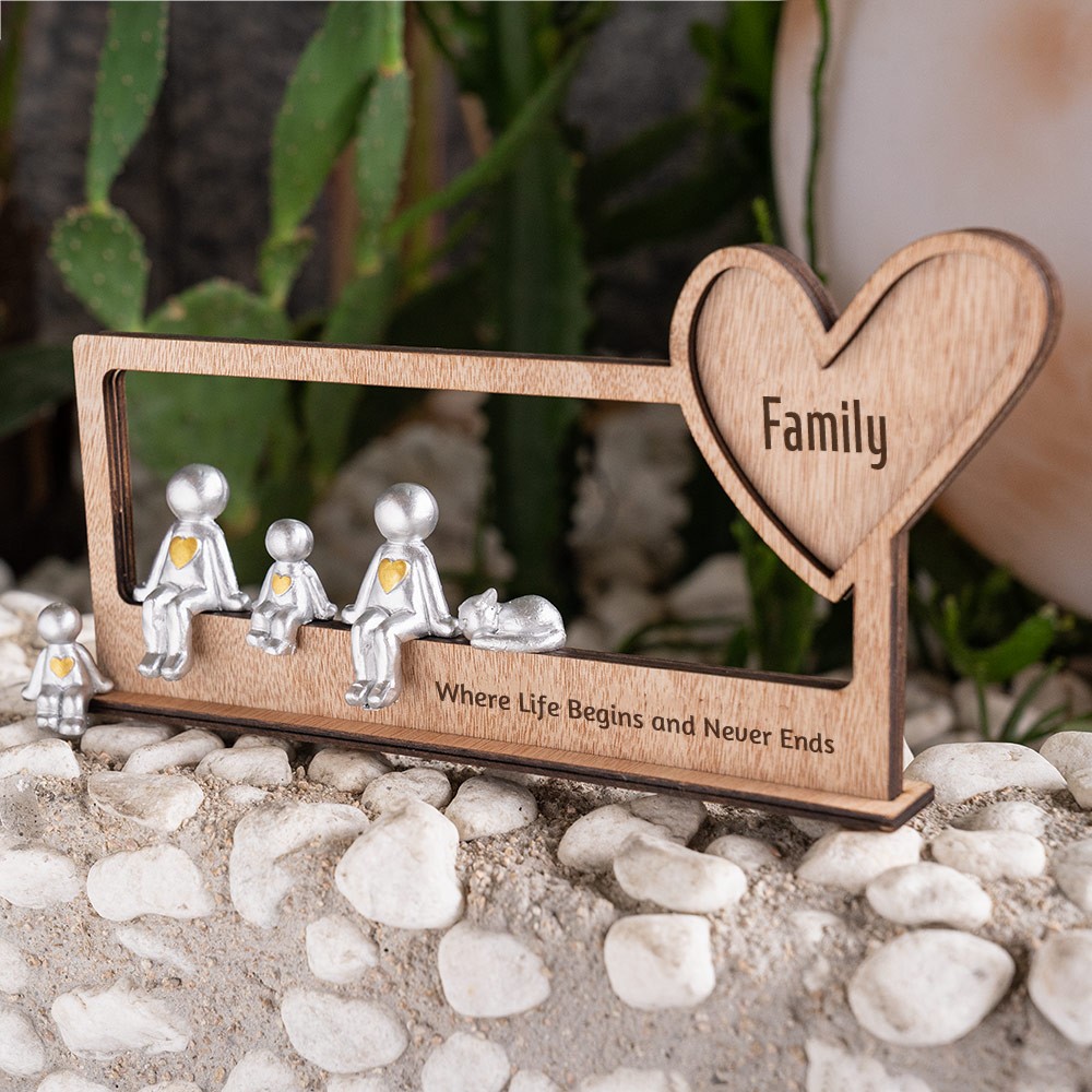 We Made A Family Personalized Sculpture Figurines For Mother's Day Gift Ideas