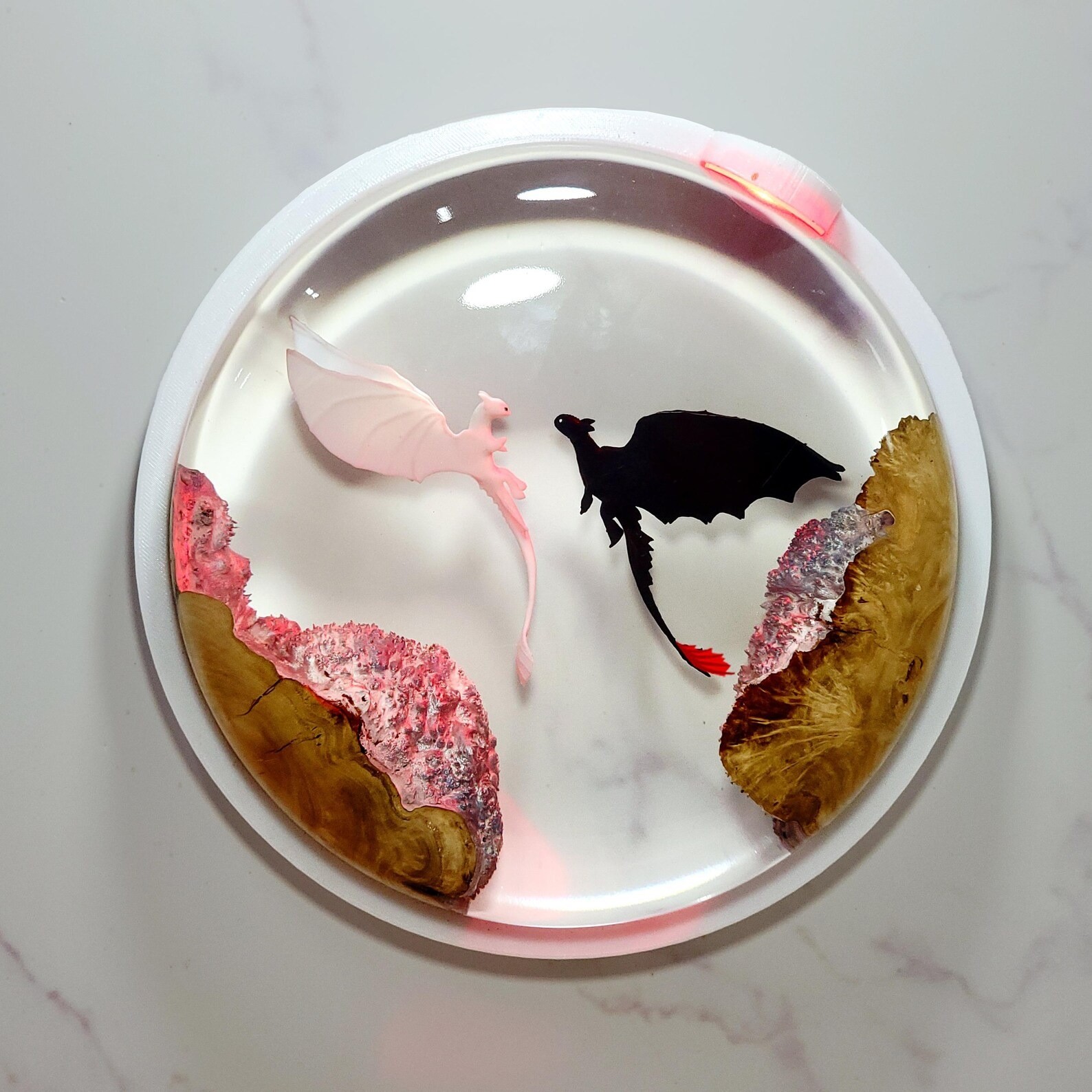 Handmade Round Wall Epoxy Resin Lamp Dragon Art Decor Home Lighting Christmas Gifts