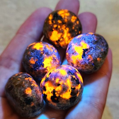 Yooperlite Tumbled Stone