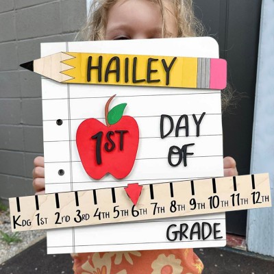 Personalized First/100th/Last Day of School Sign Photo Prop Back to School Gifts For Kids
