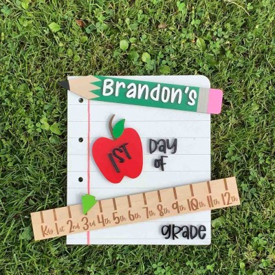 Personalized First/100th/Last Day of School Sign Photo Prop Back to School Gifts For Kids